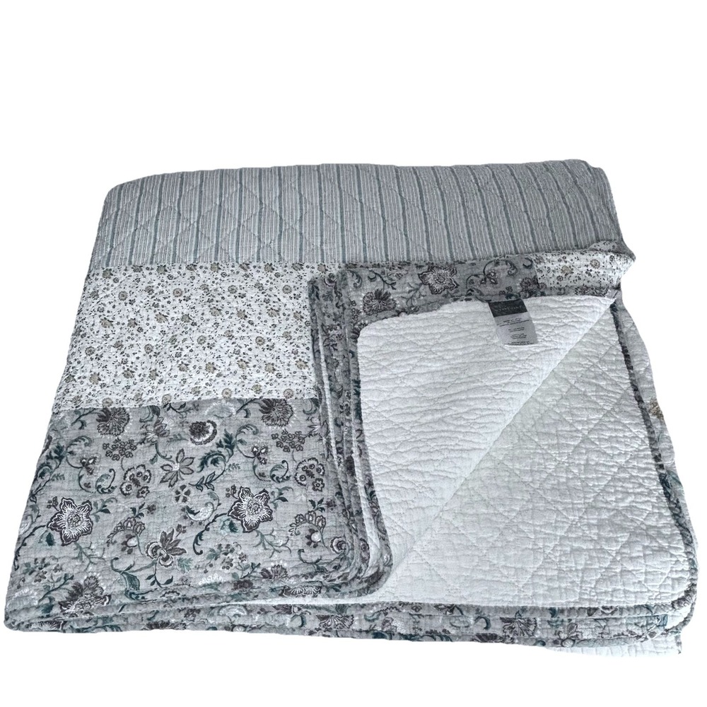 VTG Shabby Chic Patchwork Floral Quilt Bedding Coverlet Farmhouse Cottage‎ King